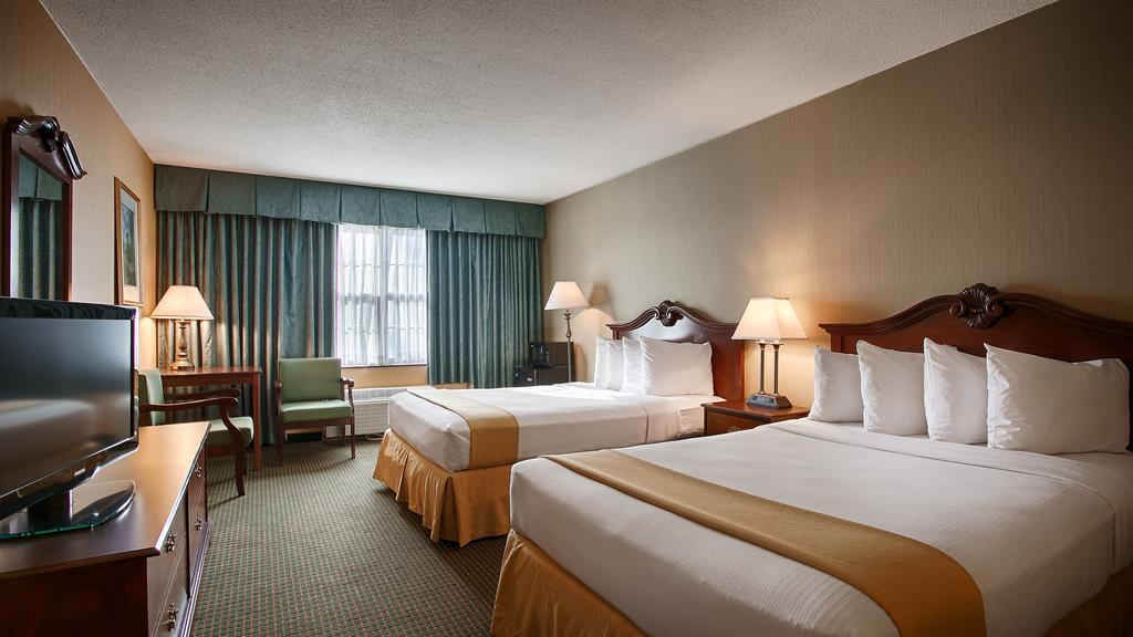 Clarion Inn Falls Church-Arlington Exteriör bild